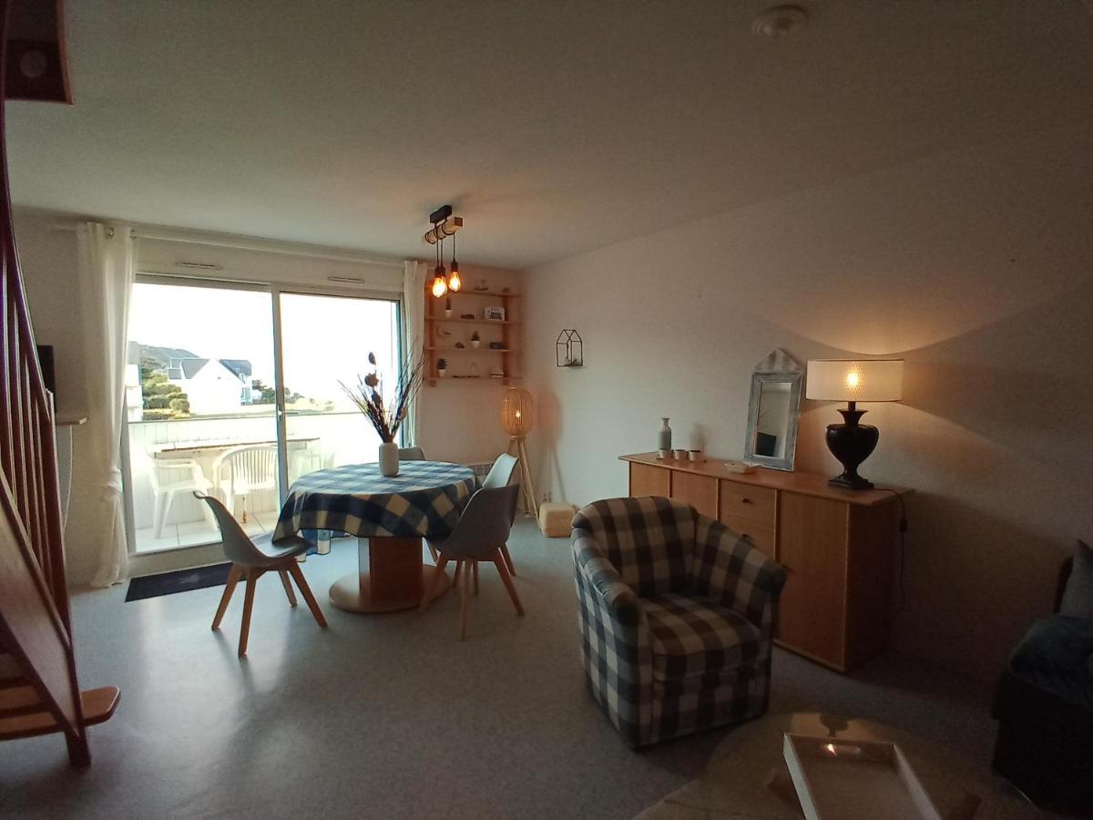 Ferienwohnung Duplex Les Pieds Dans L' Eau Jullouville-les-Pins Exterior foto
